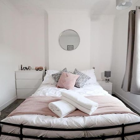 Convenient & Central 2-Bed House Норвіч Екстер'єр фото